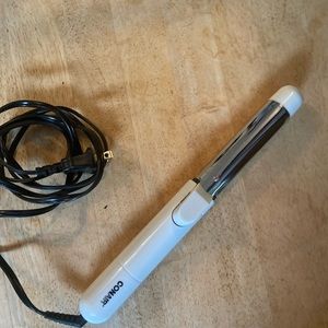 Small Connie curling iron